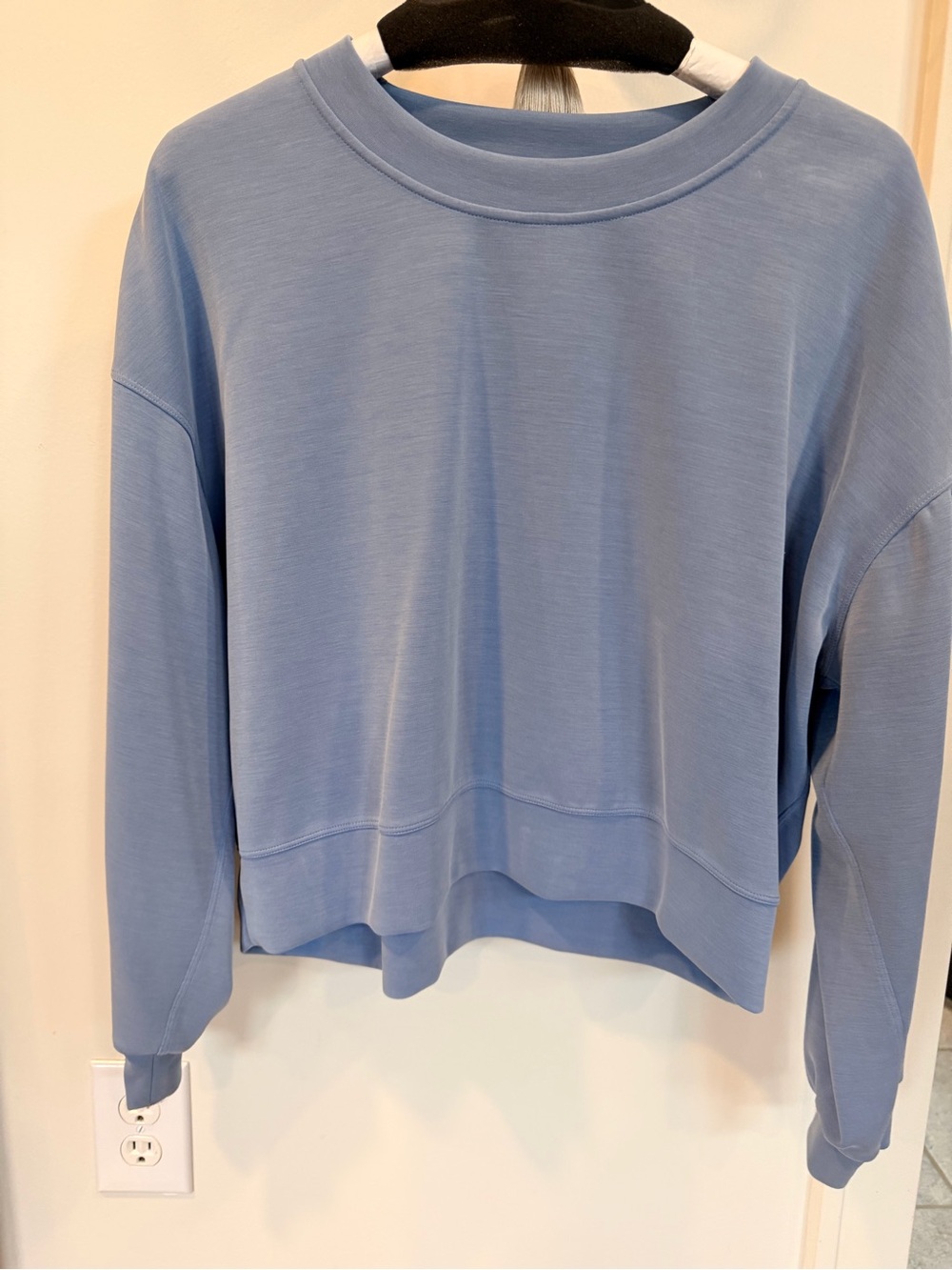 Lululemon Athletica Light Blue Crewneck Sweatshirt & Lounge Pants